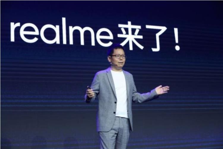 “手机+A<span style='background-color:Yellow;'>IOT</span>机+AIoT”双驱动,realme公布2021年度目标:做手机市场头部品牌