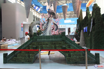 网游巨头<span  style='background-color:Yellow;'>手游</span>圈地战  恺英网络自研发行两条腿走路