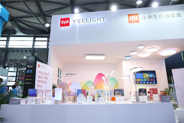 多款新品亮相 Yeelight <span  style='background-color:Yellow;'>CES Asia</span>Yeelight CES ASIA展会智能照明交互再升级 