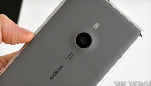 诺基亚确定Lumia主打<span  style='background-color:Yellow;'>拍照</span> 再出广告嘲笑iPhone