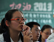 一份努力一份希望 我们能为<span  style='background-color:Yellow;'>高考</span>做什么